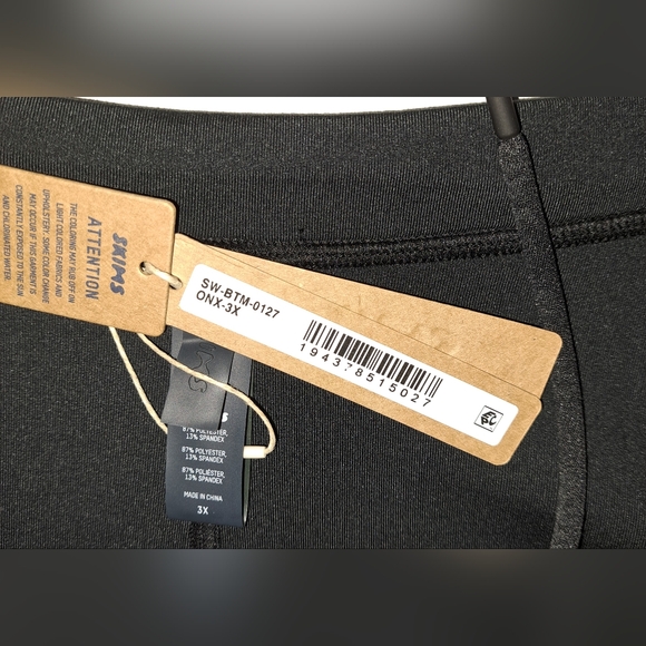 💕NWT SKIMS Sporty Scuba Wetsuit Swim Top + Hipster Swimsuit Set Black ONYX 3X - Picture 9 of 13